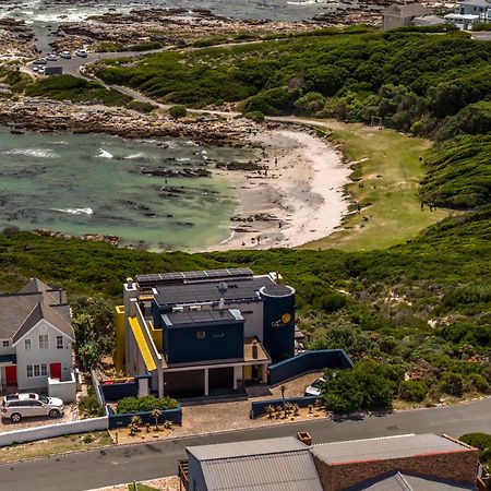 Crayfish Lodge Sea & Country Guest House Gansbaai Exterior foto