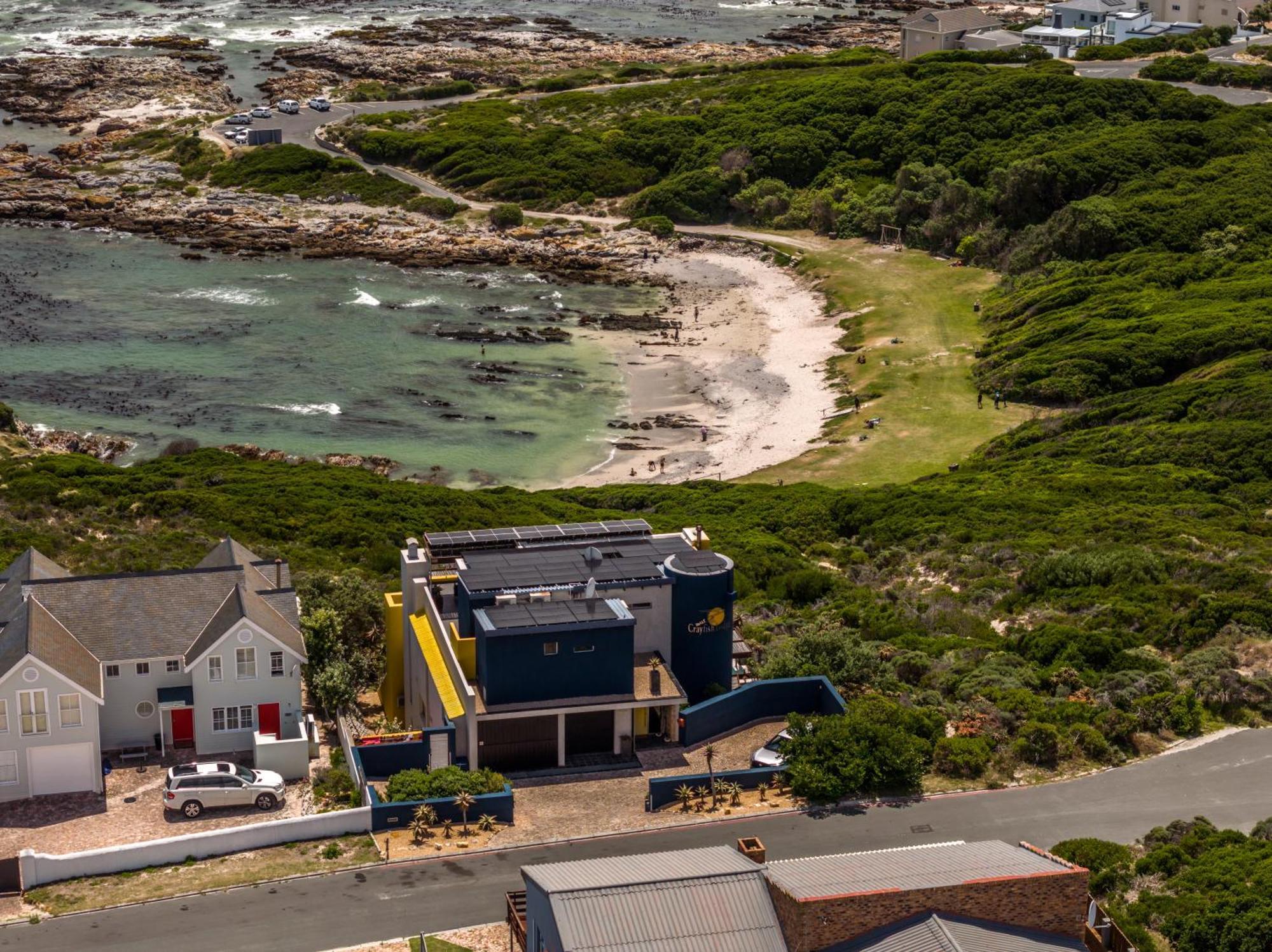 Crayfish Lodge Sea & Country Guest House Gansbaai Exterior foto