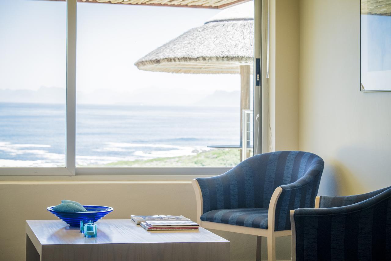 Crayfish Lodge Sea & Country Guest House Gansbaai Zimmer foto